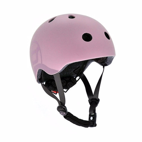 scoot and ride, trehjulet, 3-hjulet, løbehjul, 3-5 år, sikkerhedspude, aktiv leg, udeleg, 2-i-1, cykeltræning, motorisk udvikling, balance, hjelm, cykelhjelm