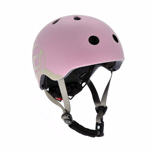 scoot and ride, trehjulet, 3-hjulet, løbehjul, 3-5 år, sikkerhedspude, aktiv leg, udeleg, 2-i-1, cykeltræning, motorisk udvikling, balance, hjelm, cykelhjelm