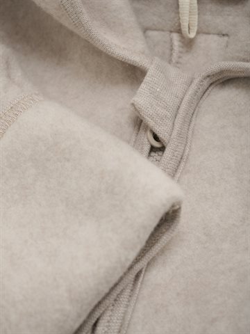 HUTTEliHUT - Pram Suit Ears Cot. Fleece (M) - Camel Melange